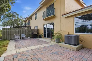 16061 NW 24th St, Pembroke Pines, FL 33028 - Photo 10