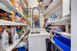 900 SW 10th Terrace, Hallandale Beach, FL 33009 - Photo 12