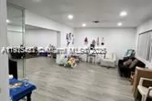 220 N 66th Ave, Hollywood, FL 33024 - Photo 8