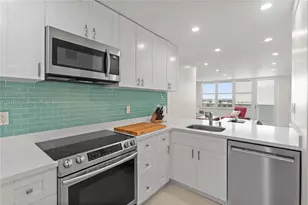 3725 S Ocean Dr, Hollywood, FL 33019 - Photo 34