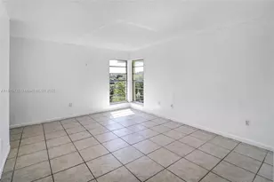 11905 NE 2nd Ave, North Miami, FL 33161 - Photo 10