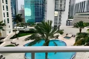 300 S Biscayne Blvd, Miami, FL 33131 - Photo 2
