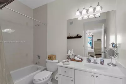 11438 NW 62nd Ter #223, Doral, FL 33178 - Photo 16
