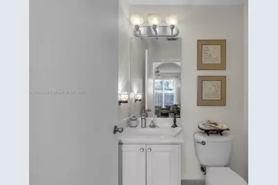 11438 NW 62nd Ter #223, Doral, FL 33178 - Photo 10