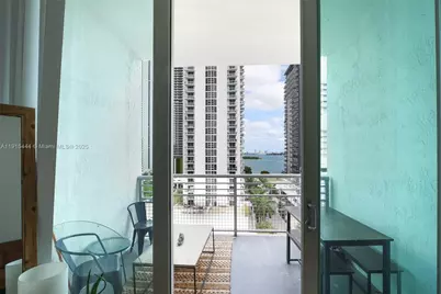 2200 NE 4th Ave #1002, Miami, FL 33137 - Photo 4