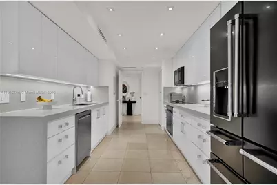 10175 Collins Ave #504, Bal Harbour, FL 33154 - Photo 8