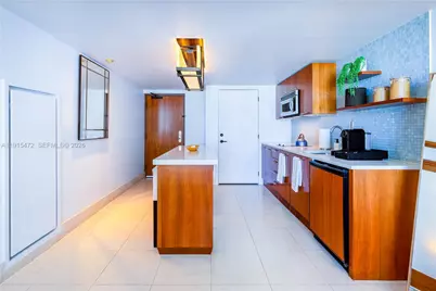 6801 Collins Ave #1002, Miami Beach, FL 33141 - Photo 16