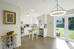 3350 Berkeley Blvd, Fort Lauderdale, FL 33312 - Photo 12
