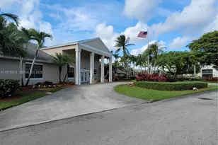 999 Hamilton Dr, Homestead, FL 33034 - Photo 40