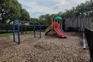 999 Hamilton Dr, Homestead, FL 33034 - Photo 44