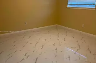 2809 Jefferson Pkwy, Fort Pierce, FL 34946 - Photo 10