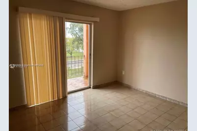 440 E 23rd St #1305, Hialeah, FL 33013 - Photo 8