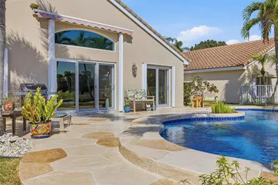 19372 NW 24th Pl, Pembroke Pines, FL 33029 - Photo 12