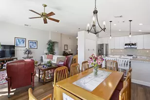 19372 NW 24th Pl, Pembroke Pines, FL 33029 - Photo 28