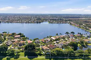 19372 NW 24th Pl, Pembroke Pines, FL 33029 - Photo 14