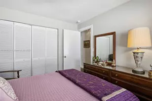 19372 NW 24th Pl, Pembroke Pines, FL 33029 - Photo 34