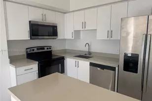 930 SW 129th Pl, Miami, FL 33184 - Photo 1