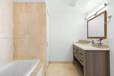 1800 Sunset Harbour Dr #803, Miami Beach, FL 33139 - Photo 20