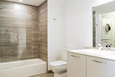 1010 Brickell Ave #3002, Miami, FL 33131 - Photo 12