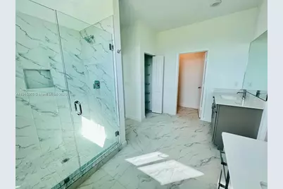 1079 Haywagon Trl #1079, Loxahatchee, FL 33470 - Photo 24