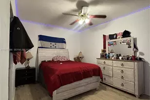 808 NW 75th St, Miami, FL 33150 - Photo 20