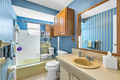 2320 NW 73rd Ave, Sunrise, FL 33313 - Photo 26