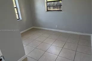 626 NW 10th Terrace, Fort Lauderdale, FL 33311 - Photo 4