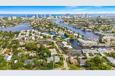 624 N Victoria Park Rd, Fort Lauderdale, FL 33304 - Photo 44