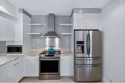 1017 NE 95th St, Miami Shores, FL 33138 - Photo 24