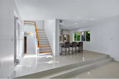 1017 NE 95th St, Miami Shores, FL 33138 - Photo 14