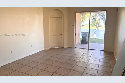 3725 NE 23rd Ct, Homestead, FL 33033 - Photo 12