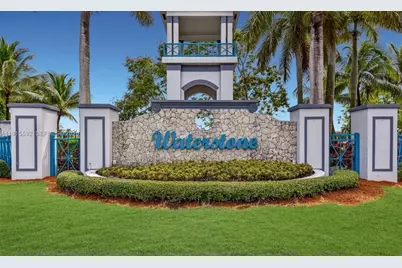 3725 NE 23rd Ct, Homestead, FL 33033 - Photo 2
