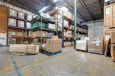 3353 NW 74th Ave, Miami, FL 33122 - Photo 36