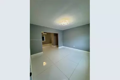 300 Mendoza Ave #3, Coral Gables, FL 33134 - Photo 14