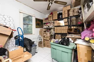 1264 NE 156th St, North Miami Beach, FL 33162 - Photo 12