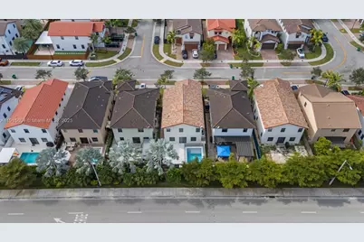 8725 NW 102nd Ct #., Doral, FL 33178 - Photo 38
