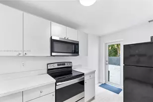 5731 SW 62nd Terrace, Miami, FL 33143 - Photo 10