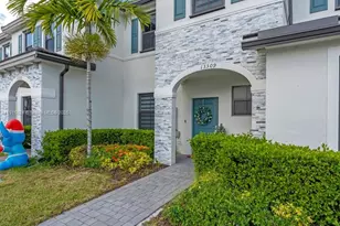 13309 SW 287th Ter, Homestead, FL 33033 - Photo 2