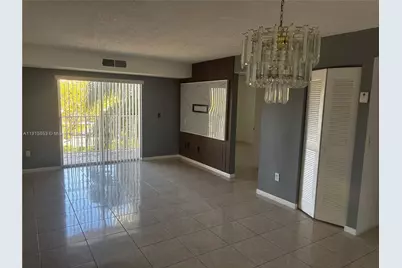 8240 SW 210th St #201, Cutler Bay, FL 33189 - Photo 4