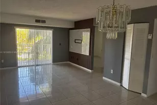 8240 SW 210th St, Cutler Bay, FL 33189 - Photo 4