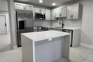 3826 SW 107th Ave, Miami, FL 33165 - Photo 2