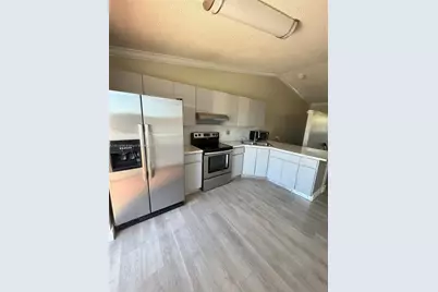 3375 W 76th St #211, Hialeah, FL 33018 - Photo 10