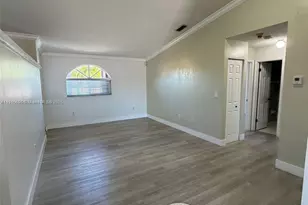 3375 W 76th St, Hialeah, FL 33018 - Photo 8