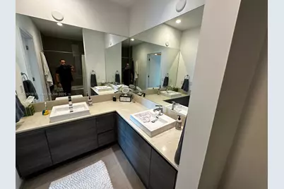 [Address not provided], Miami, FL 33131 - Photo 6