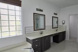 1506 Lantana Ct, Weston, FL 33326 - Photo 20