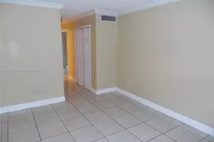 1501 NE 191st St, Miami, FL 33179 - Photo 14