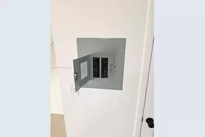 2287 W 53rd Pl #2287, Hialeah, FL 33016 - Photo 2