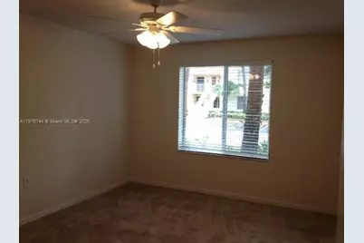 18104 Glenmoor Drive #18104, West Palm Beach, FL 33409 - Photo 8