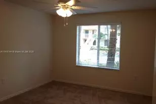 18104 Glenmoor Dr, West Palm Beach, FL 33409 - Photo 8