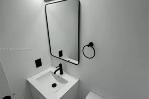 1701 Washington St, Hollywood, FL 33020 - Photo 12